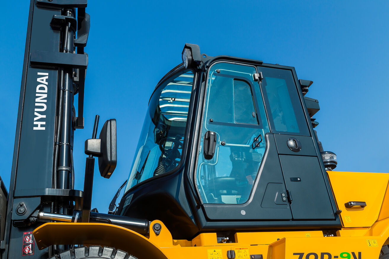 Exterior cabină Hyundai 7/8D-9V